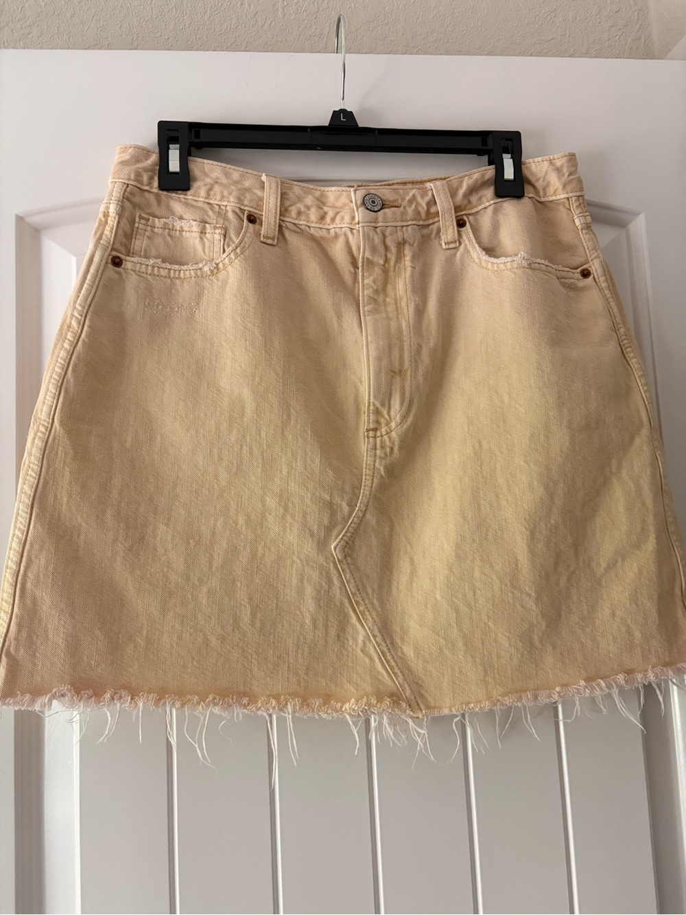 Abercrombie & Fitch Light Cream Denim Mini Skirt with Frayed Hem